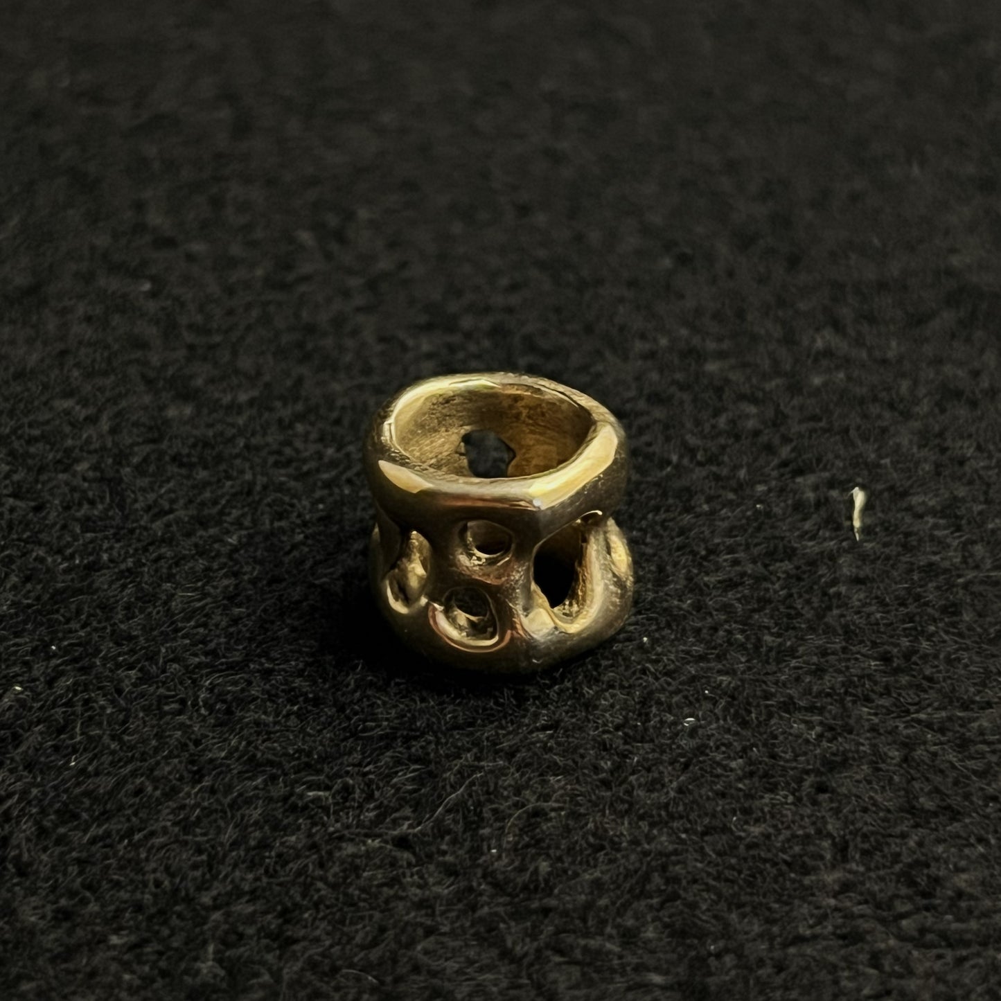 Loc Bead