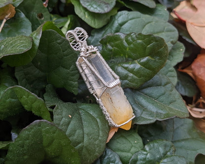 Silver mango quartz pendant